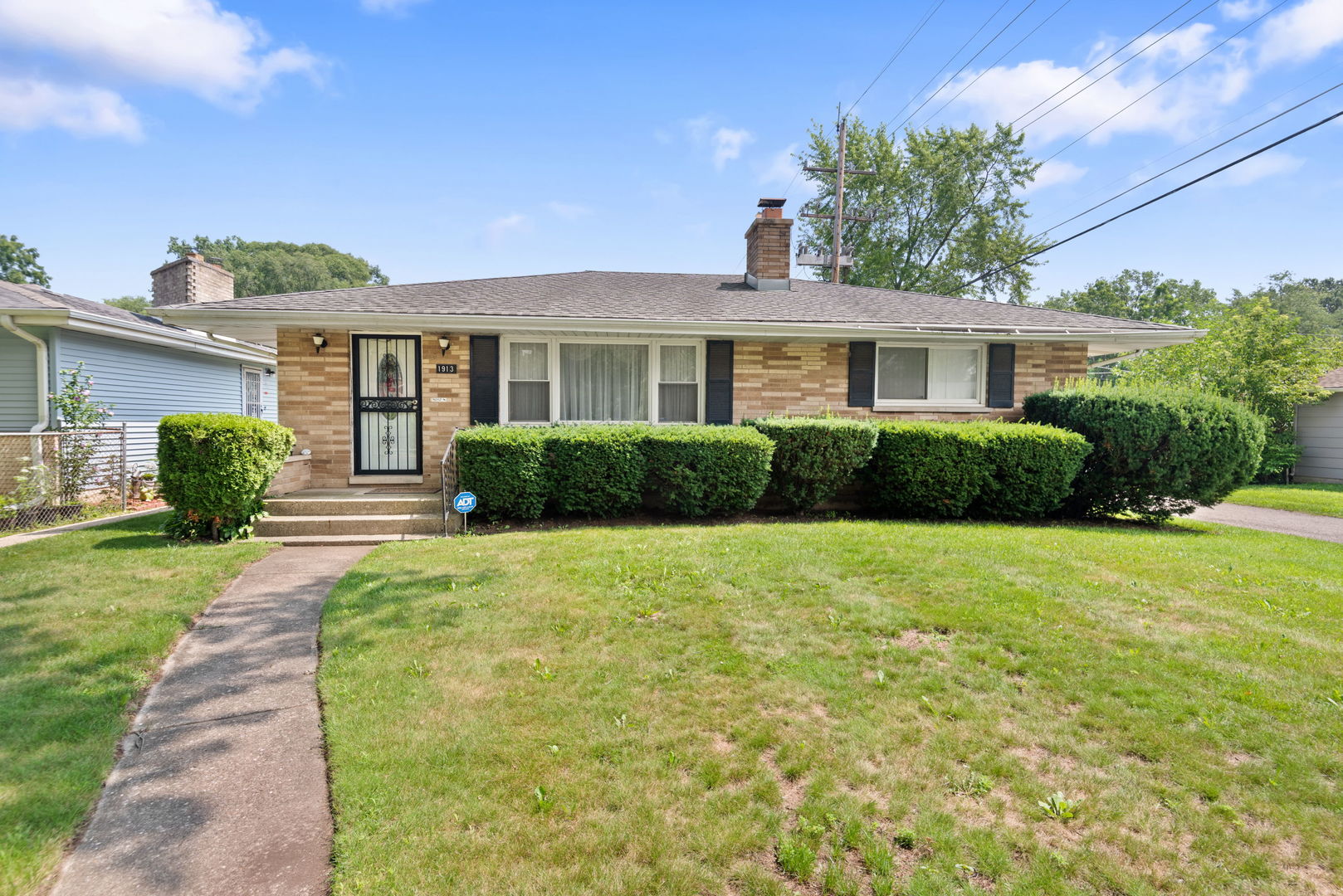12727987 Property Photo 1