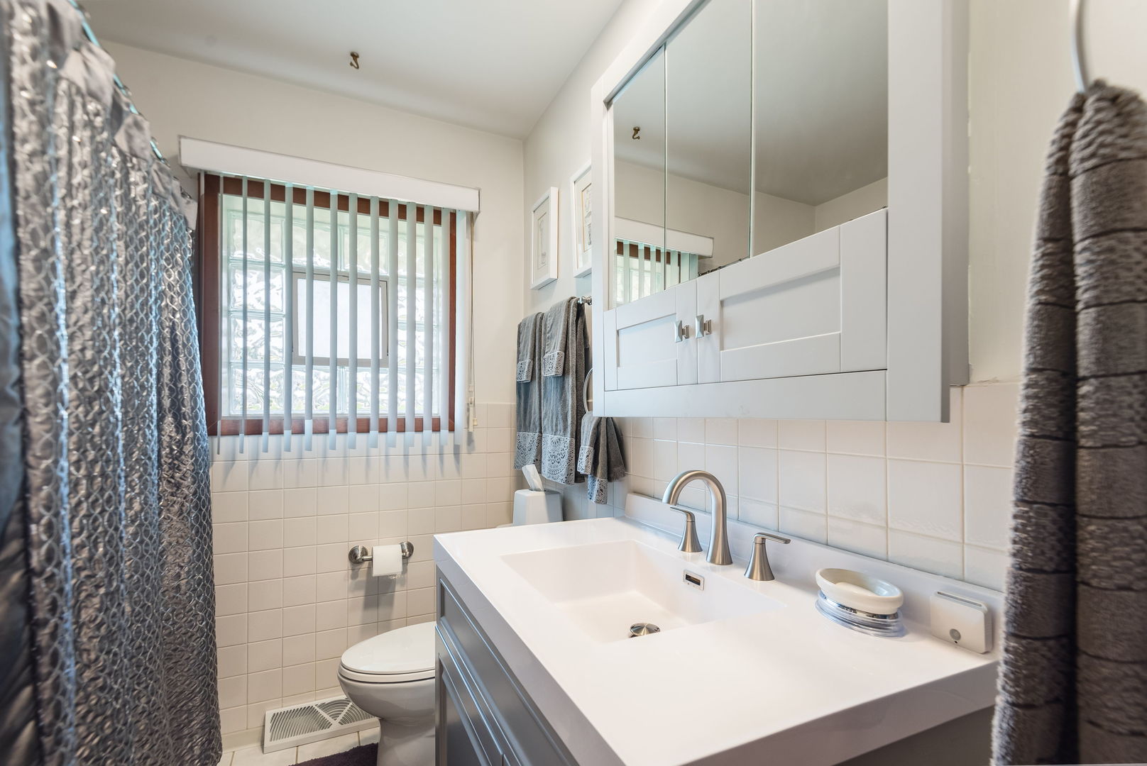 12727987 Property Photo 8