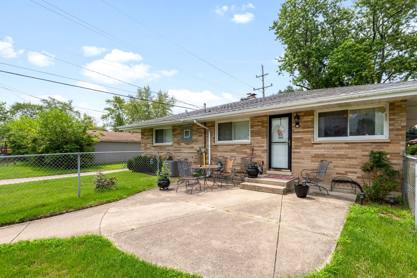 12727987 Property Photo 12