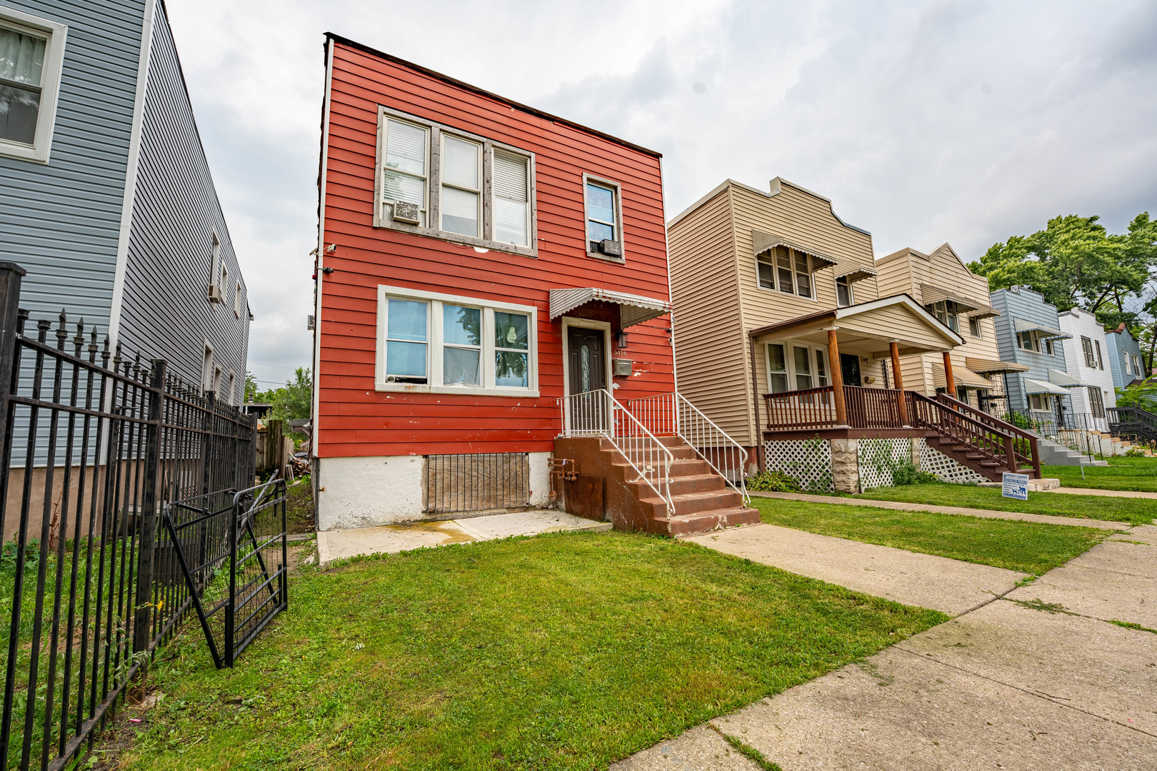 5416 S Seeley Avenue Property Photo 1