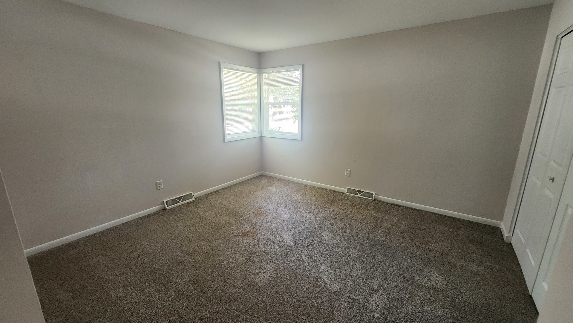 229 Hickory Street Property Photo 15