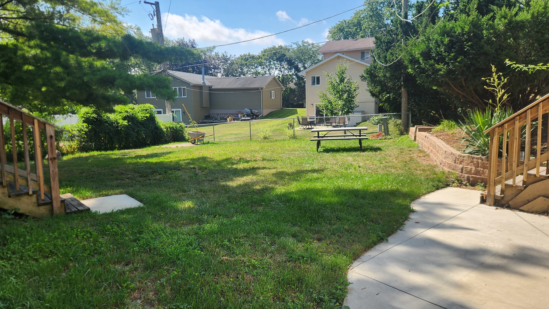 229 Hickory Street Property Photo 26