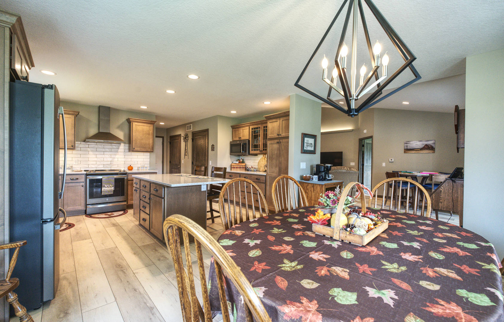 1407 Edens Avenue Property Photo 19