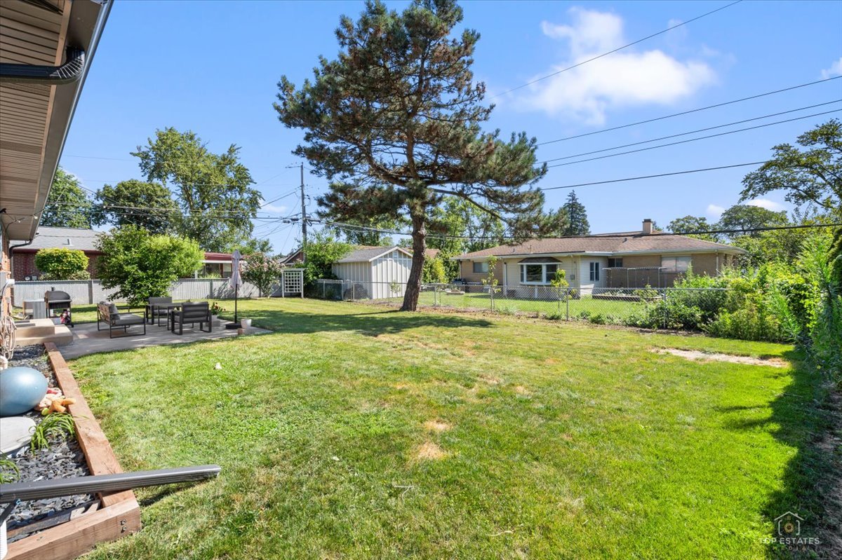 875 Horne Terrace Property Photo 32