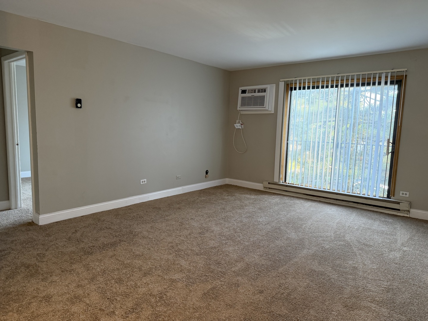 164 S Waters Edge Drive 201 Property Photo 3