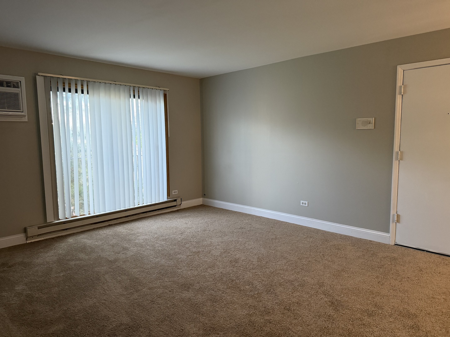 164 S Waters Edge Drive 201 Property Photo 4