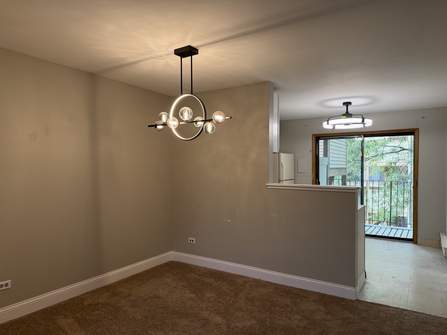 164 S Waters Edge Drive 201 Property Photo 5