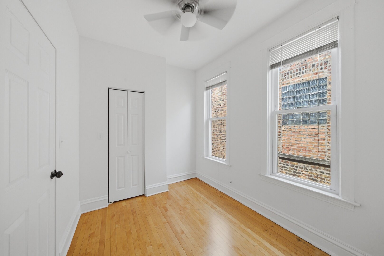 852 N Christiana Avenue 2 Property Photo 12
