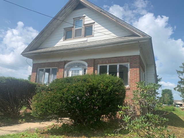 660 Myrtle Avenue Property Photo 2