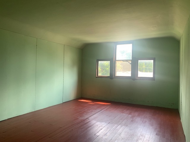 660 Myrtle Avenue Property Photo 36