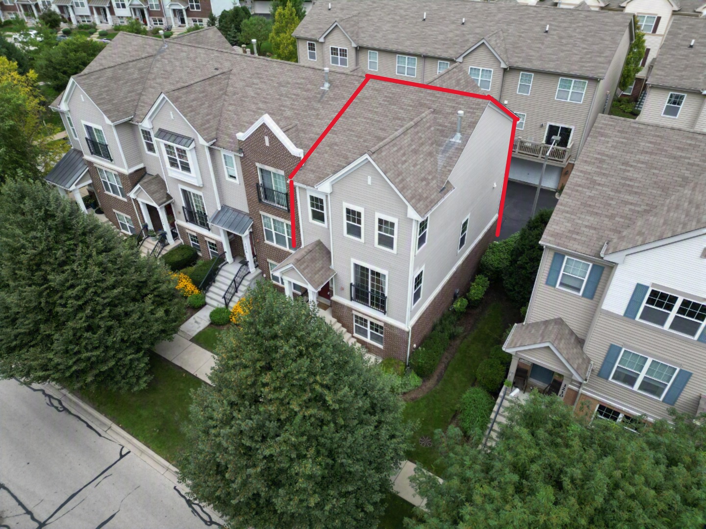 1208 Harding Avenue Property Photo 2