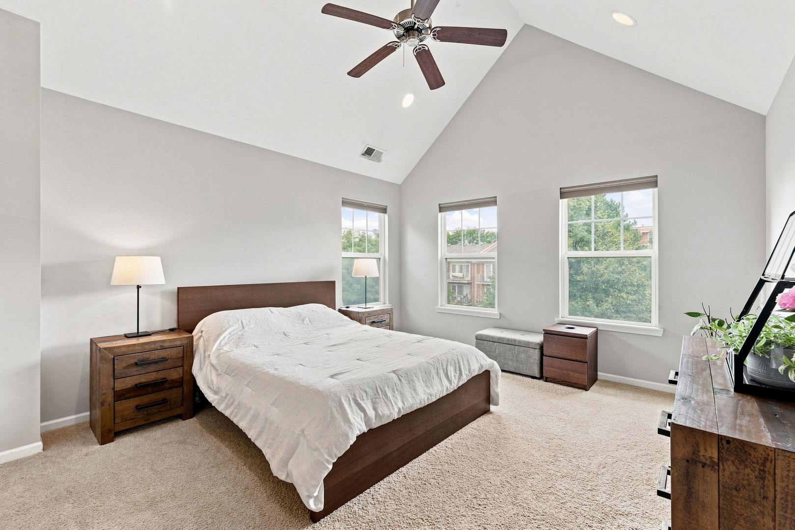 1208 Harding Avenue Property Photo 11