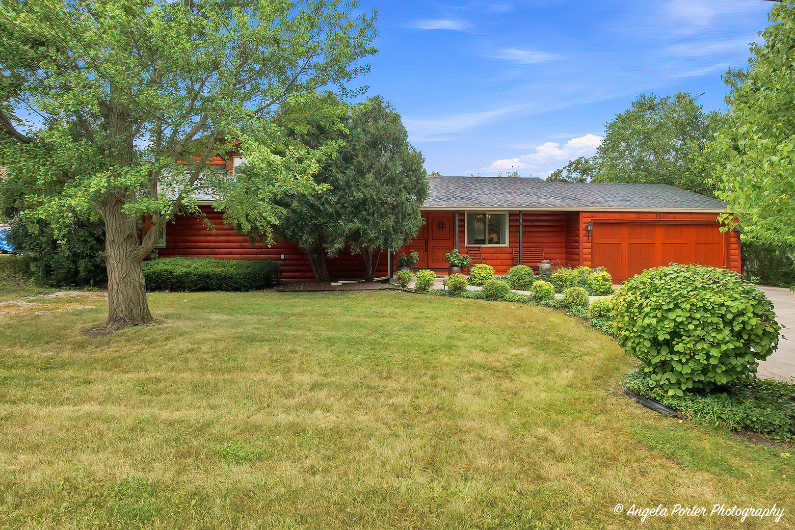4115 Westwood Drive Property Photo 3