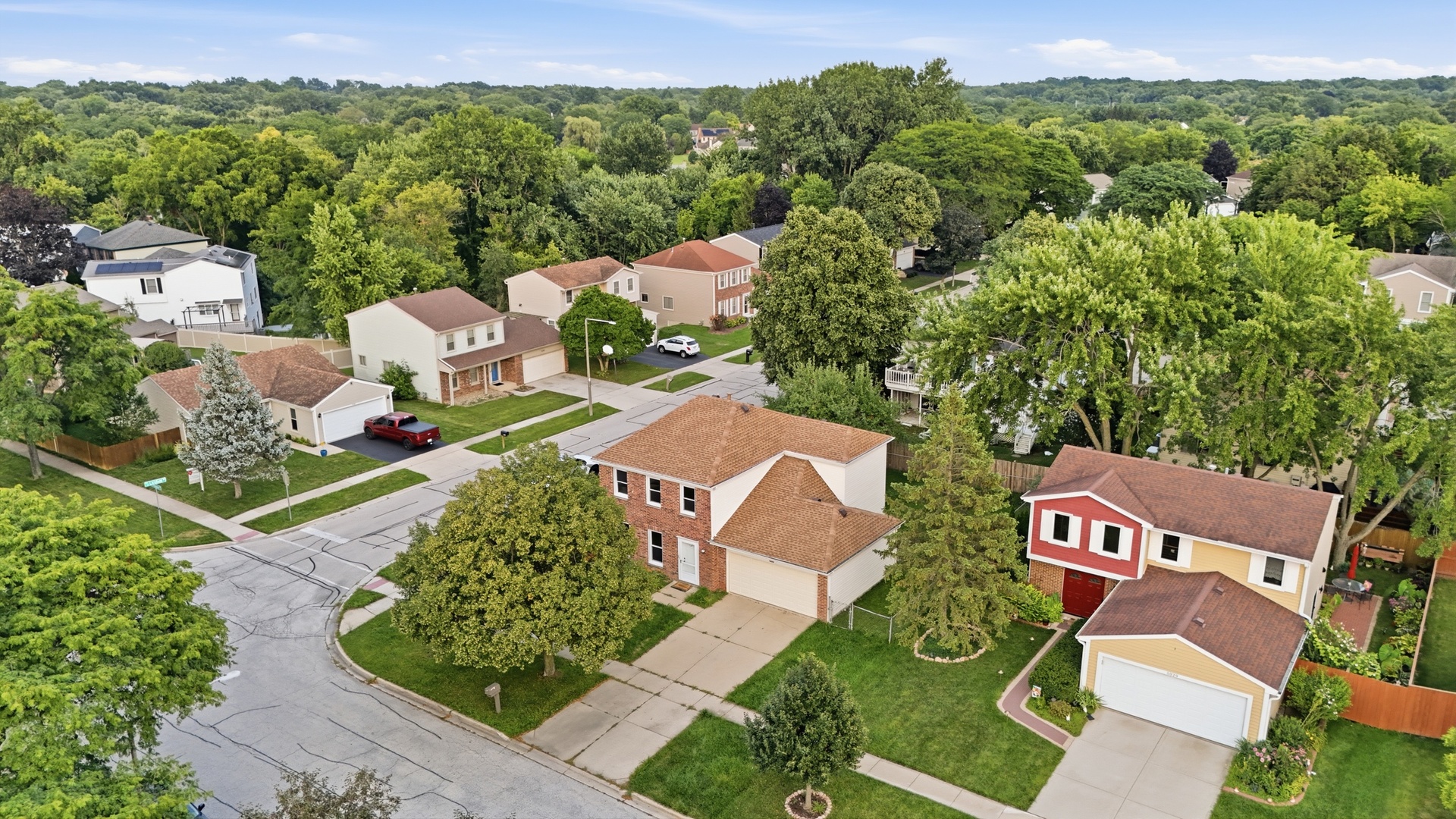 5039 Chambers Drive Property Photo 4