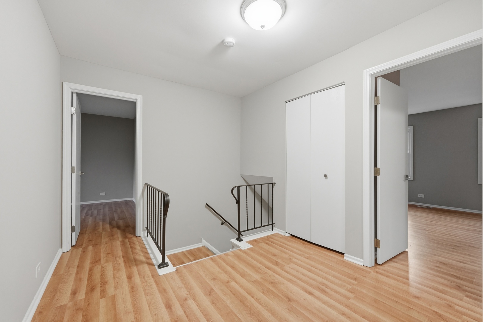 5039 Chambers Drive Property Photo 9