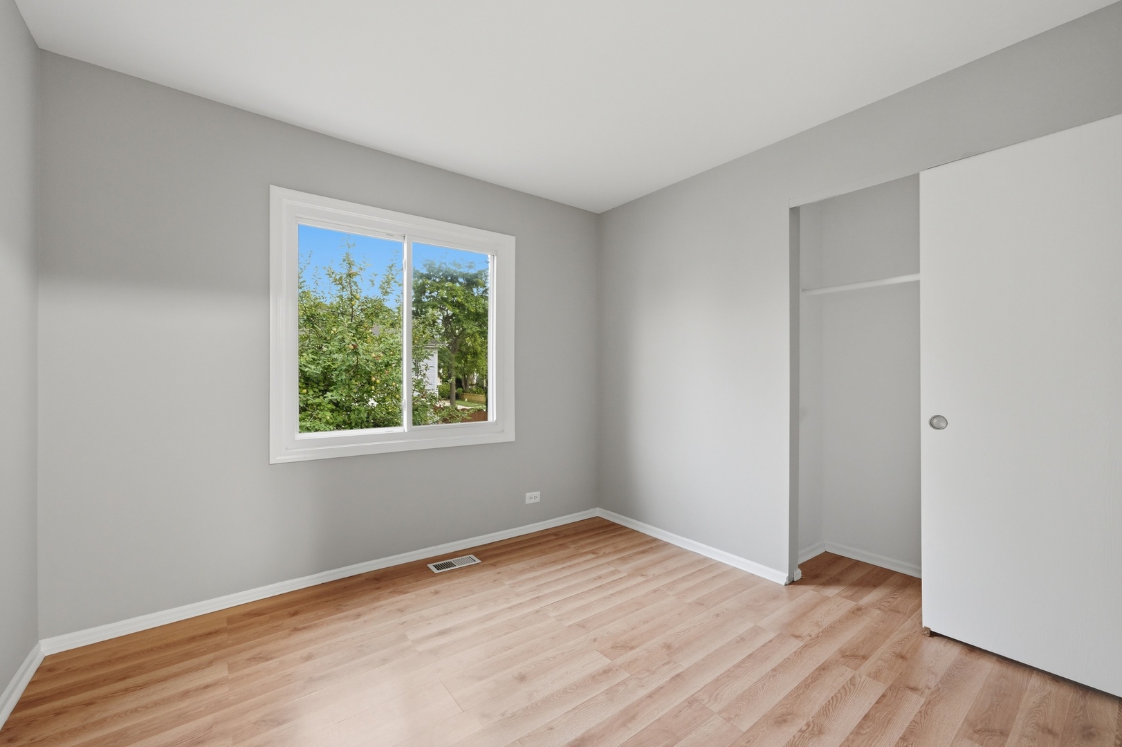 5039 Chambers Drive Property Photo 18