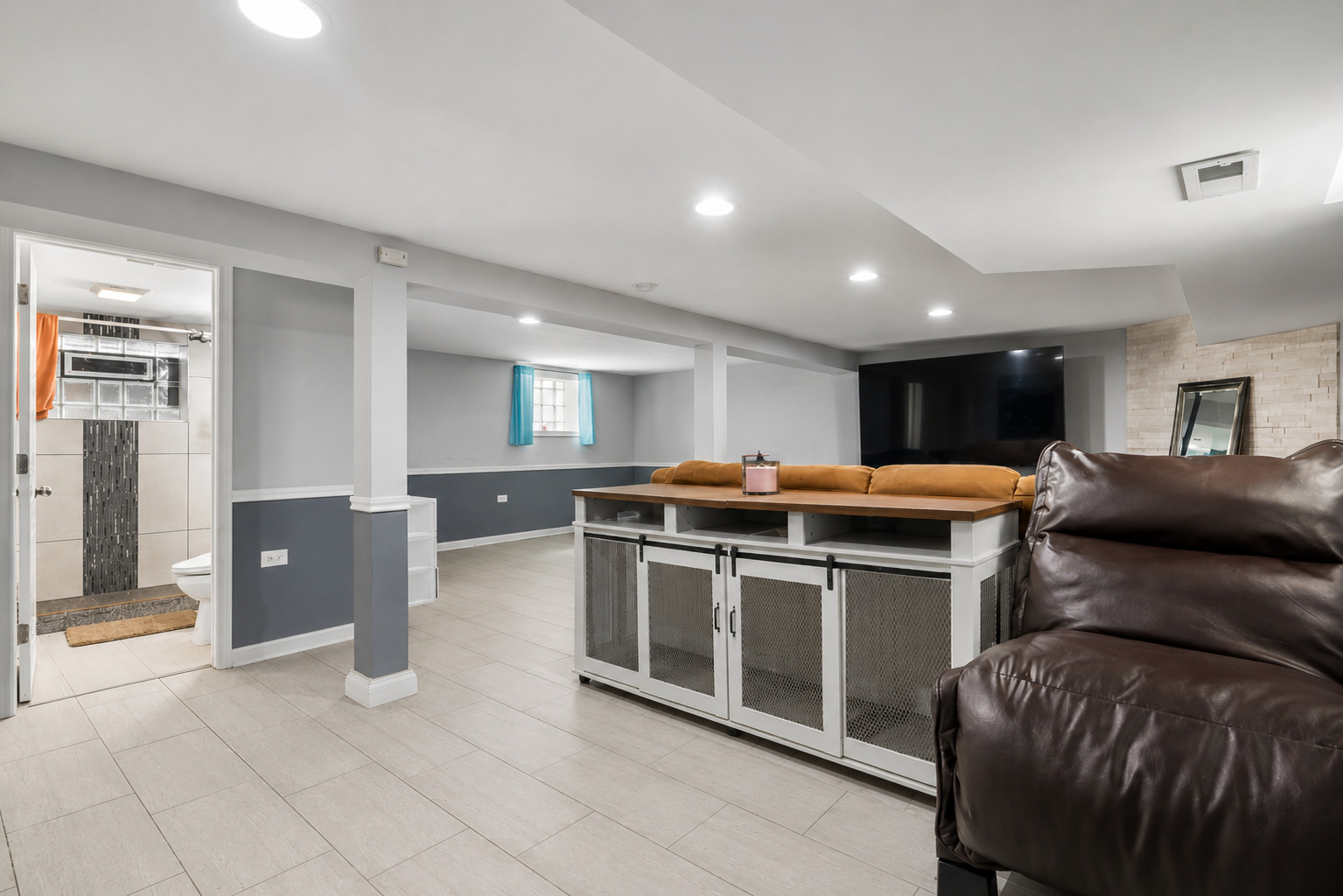 10029 S Indiana Avenue Property Photo 19