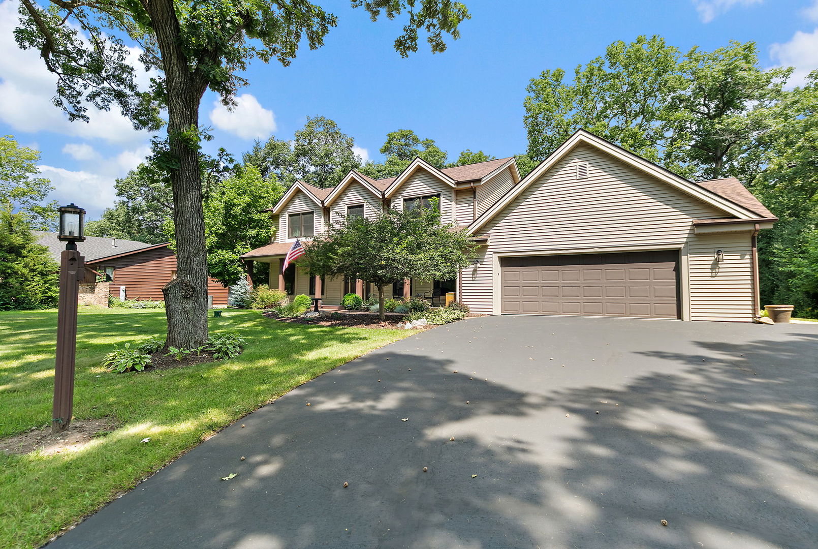 7797 North Gate Road Property Photo 6