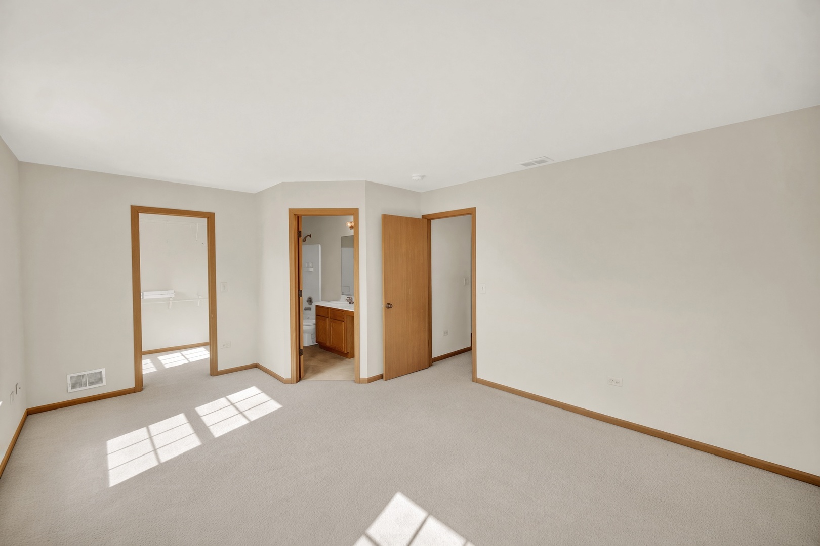 1402 Fabiola Court Property Photo 10