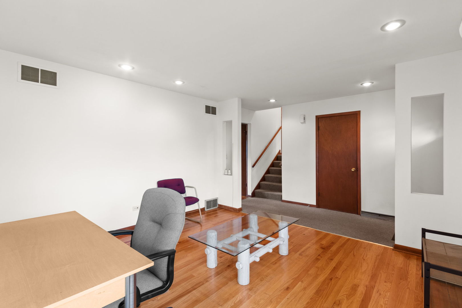 123 Ogden Avenue Property Photo 8