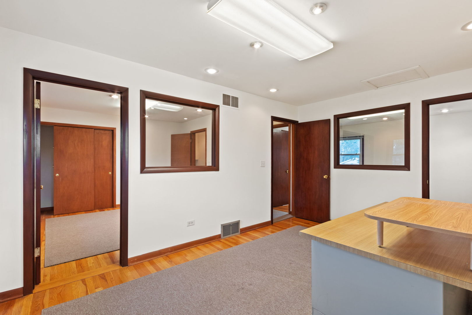 123 Ogden Avenue Property Photo 17
