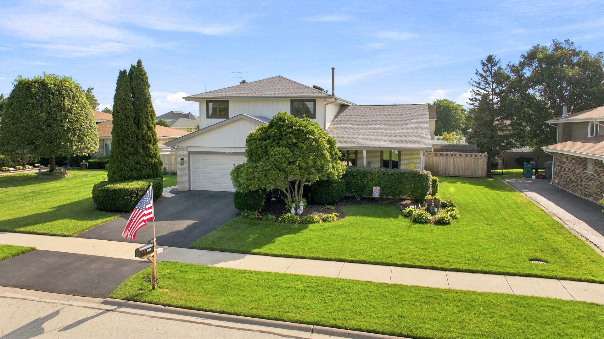 15513 Brassie Drive Property Photo 1