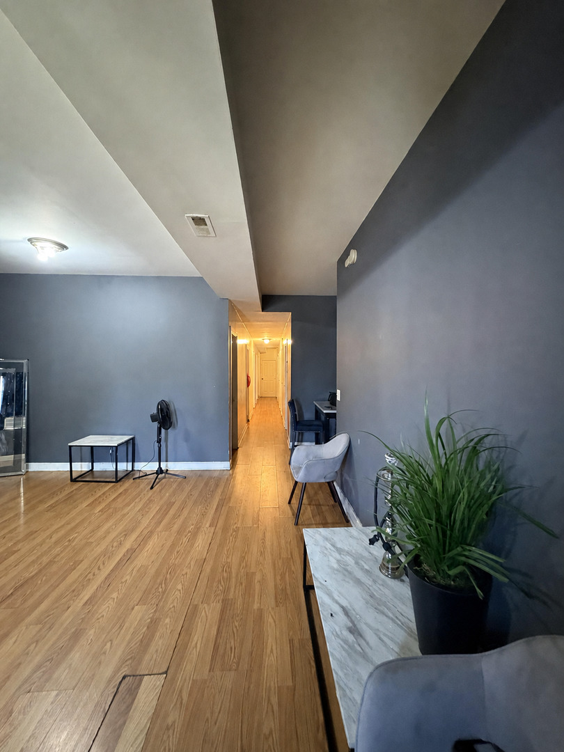 253 W 43rd Street Property Photo 7