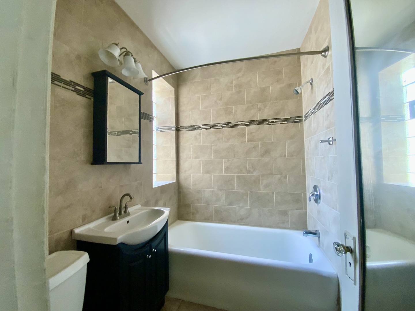 5511 W Diversey Avenue 3 Property Photo 12