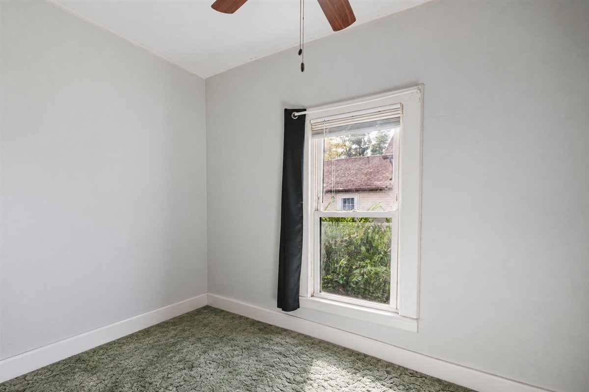 1107 E Washington Street Property Photo 16