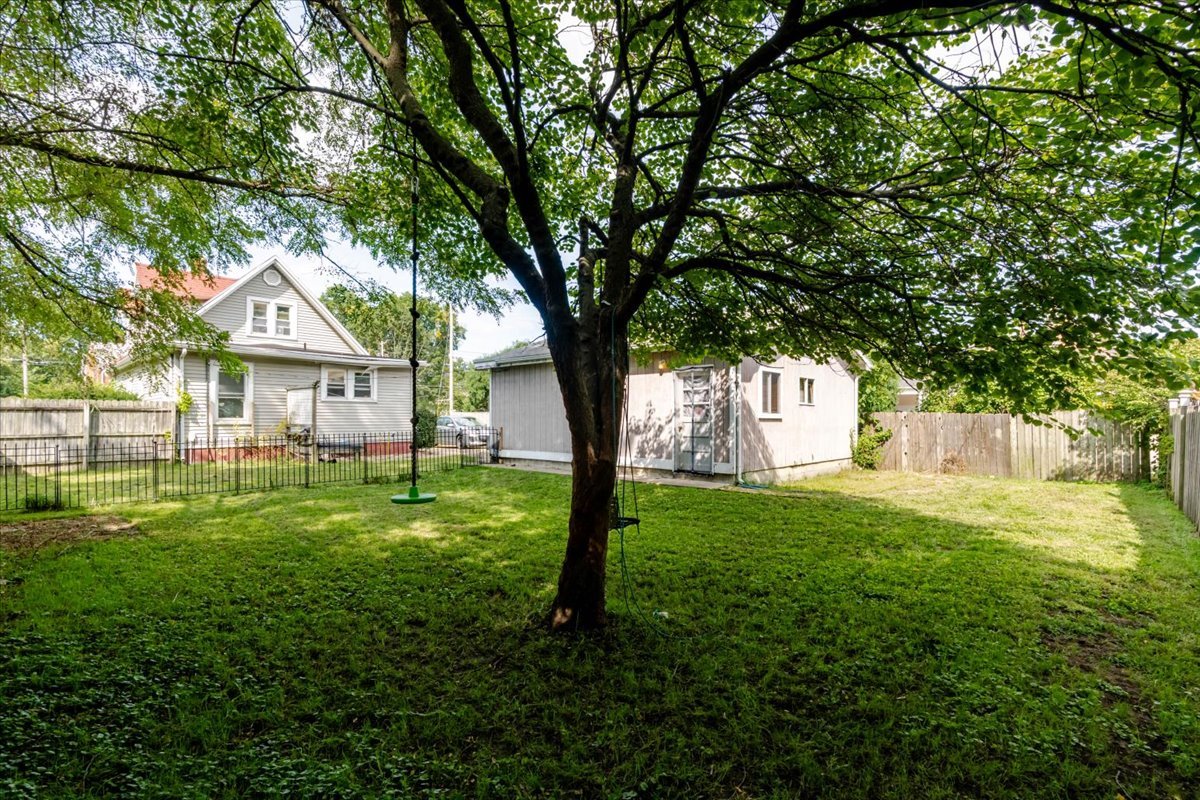 1107 E Washington Street Property Photo 23