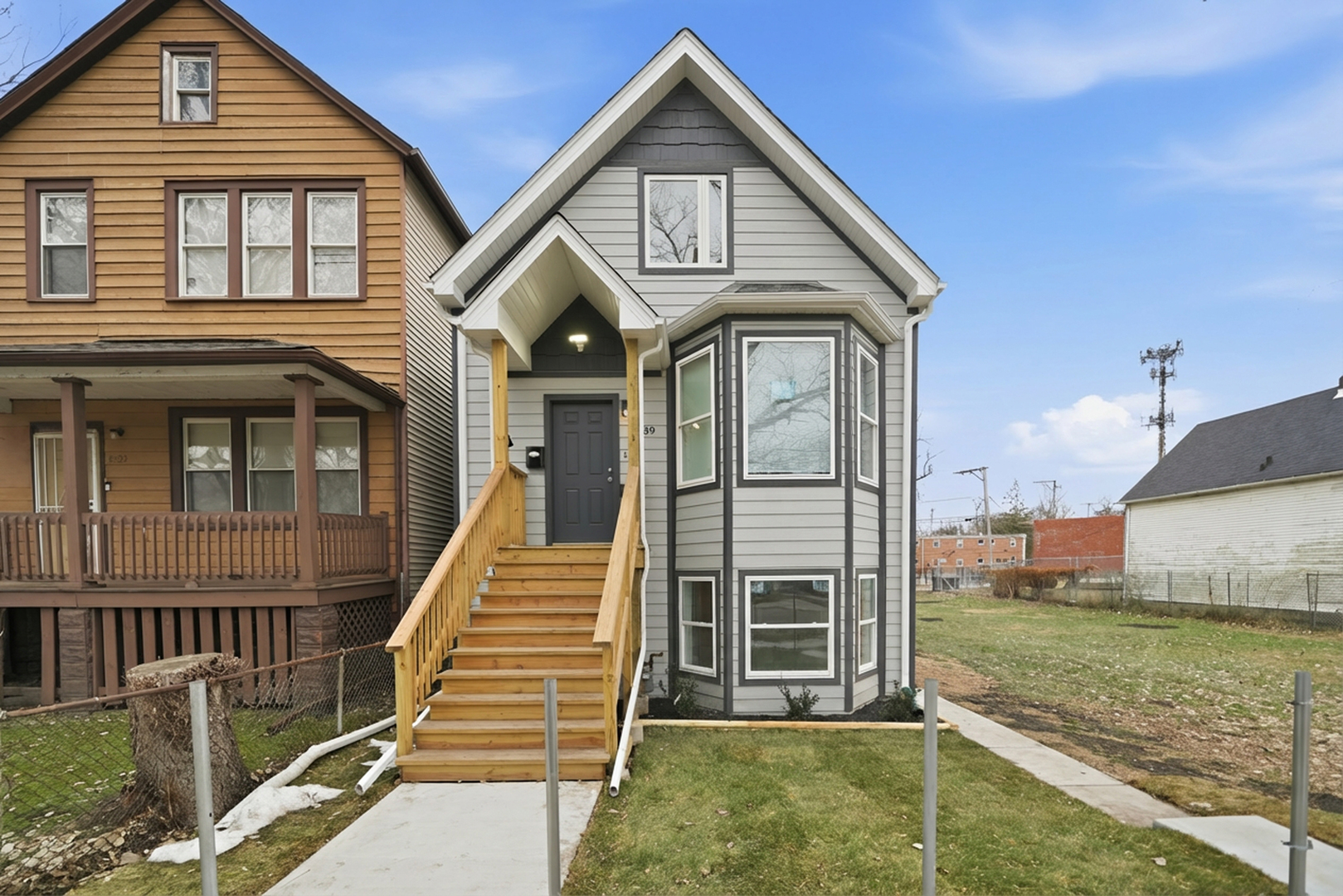 8839 S Colfax Avenue Property Photo 1