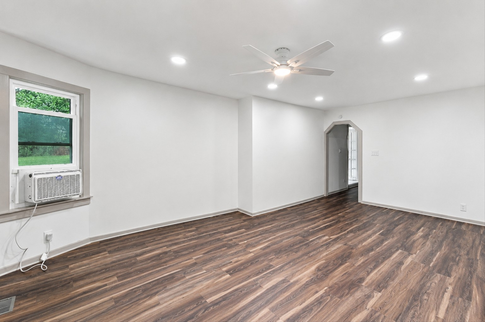 26979 N Ada Street Property Photo 18