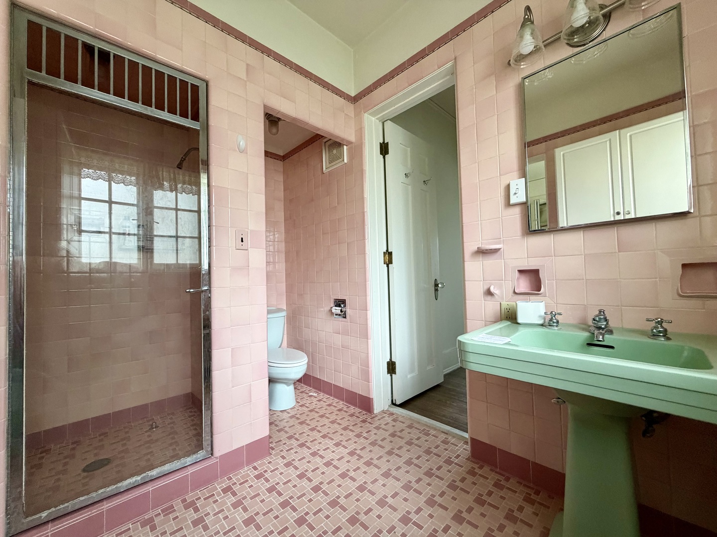 109 W Macon Street Property Photo 13