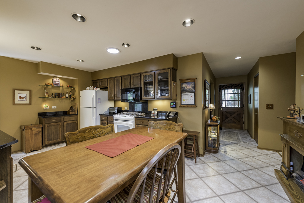 9816 W Oak Forest Drive Property Photo 12