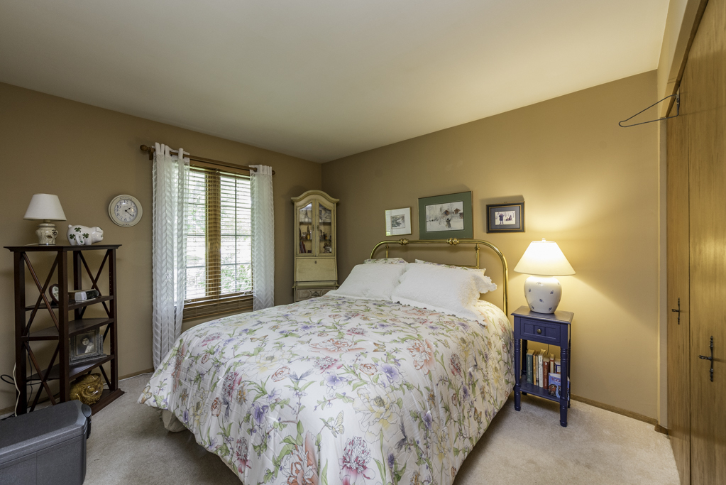9816 W Oak Forest Drive Property Photo 18