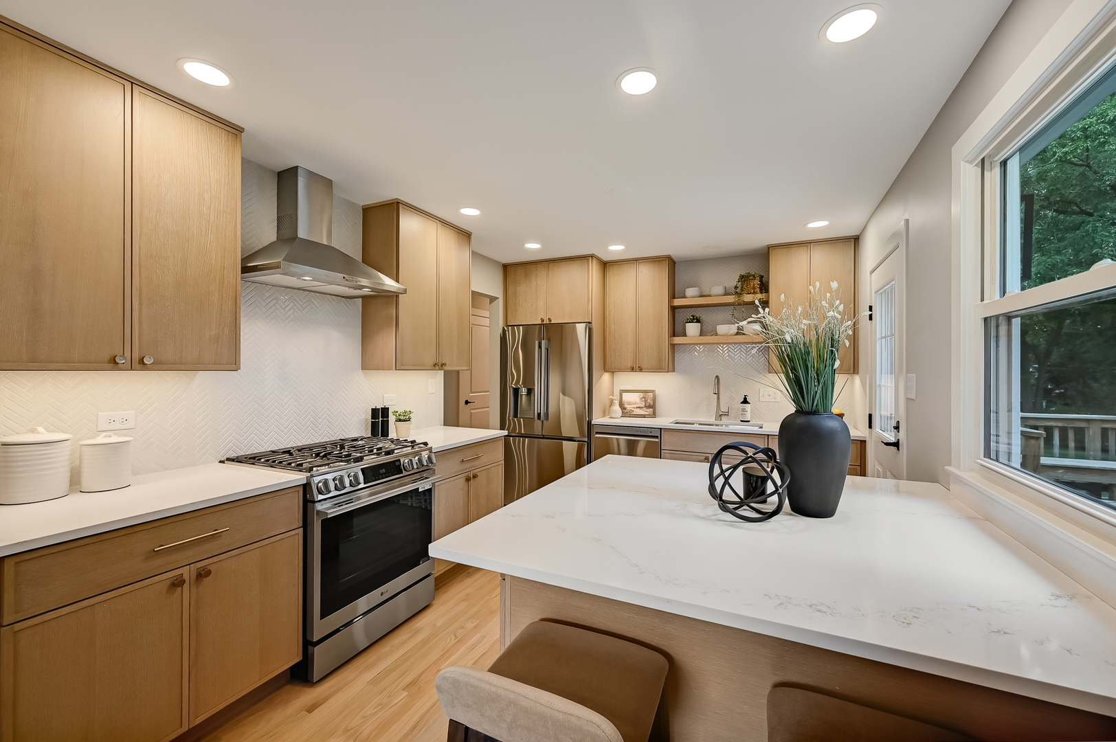 1030 71st Street Property Photo 10