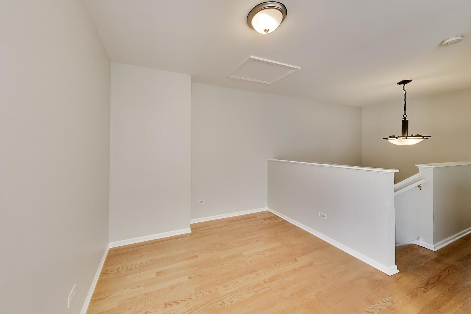 60 W 20th Street Property Photo 17