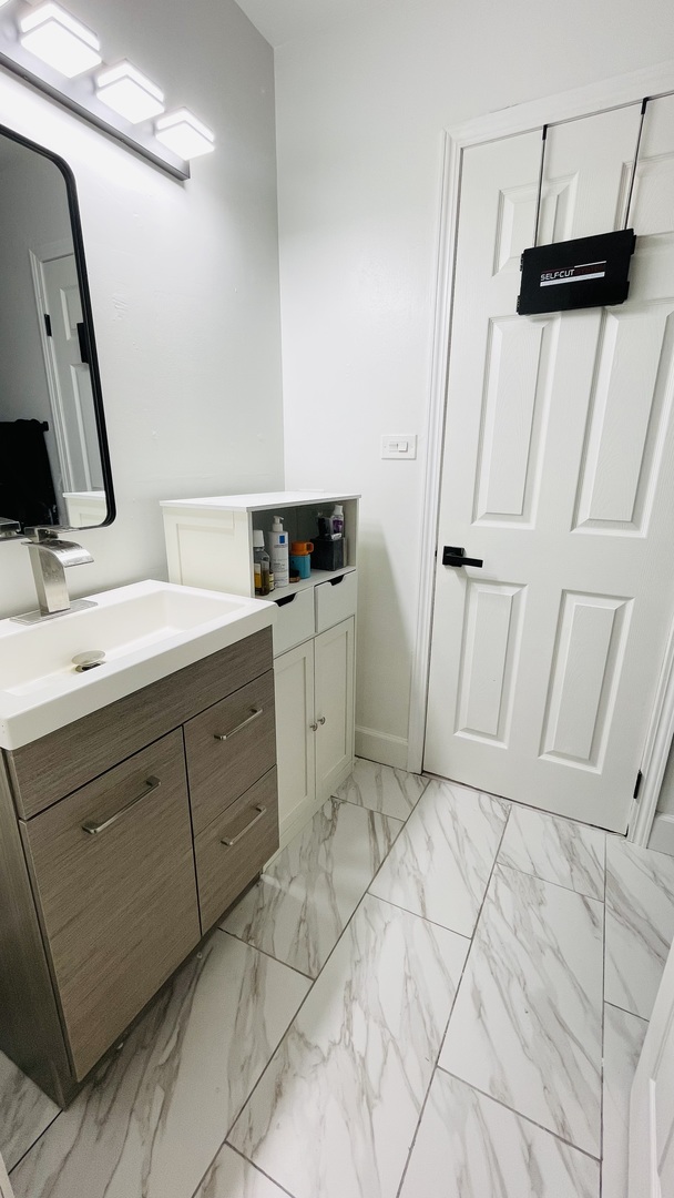 2223 Windsor Lane Property Photo 14