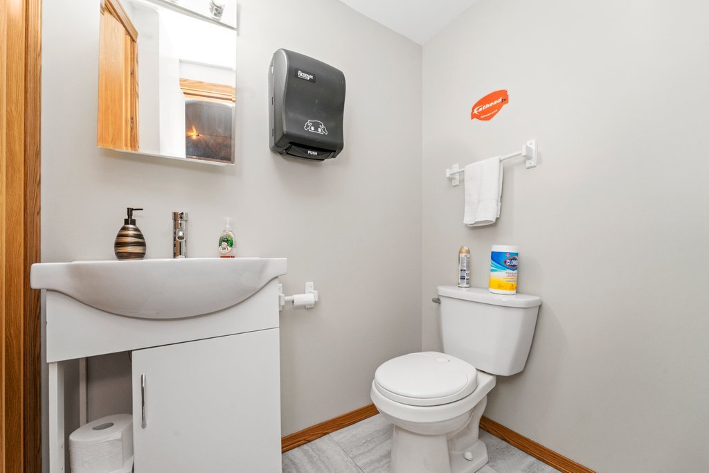 2121 Bridgewater Drive Property Photo 13