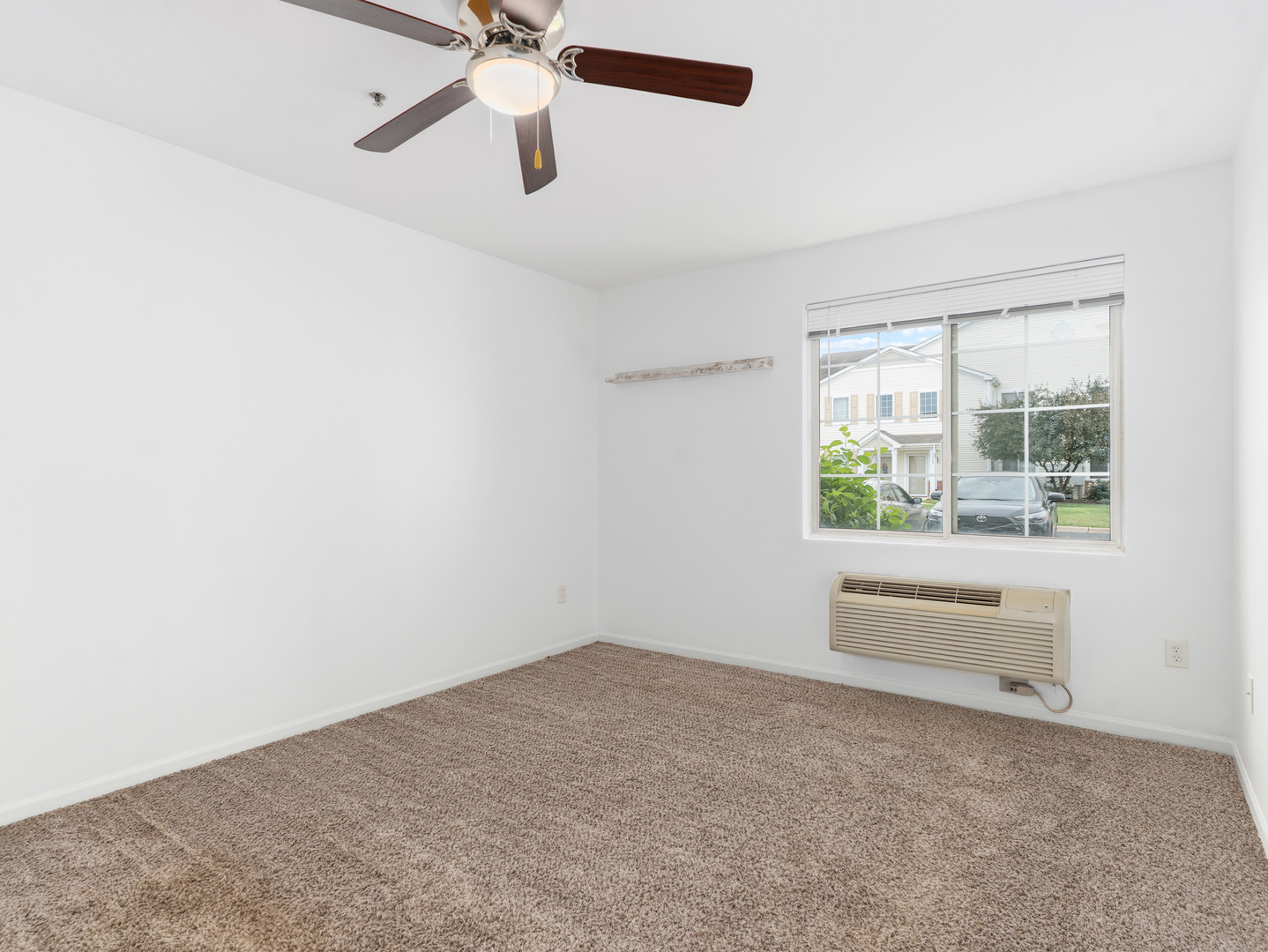 128 Bertram Drive C Property Photo 9