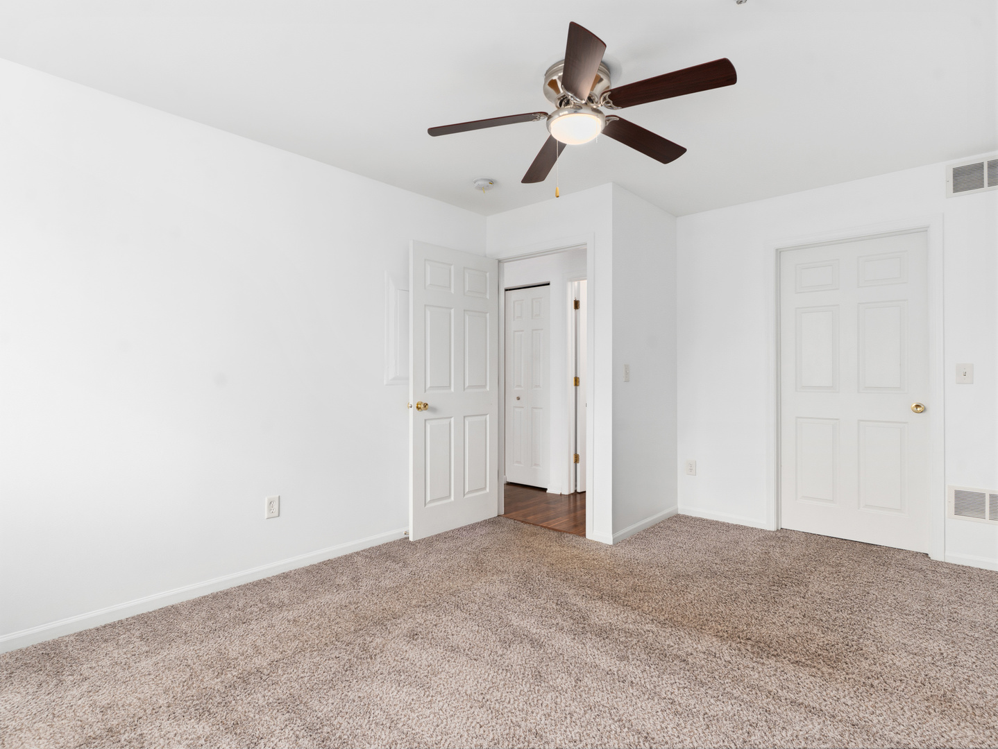 128 Bertram Drive C Property Photo 10