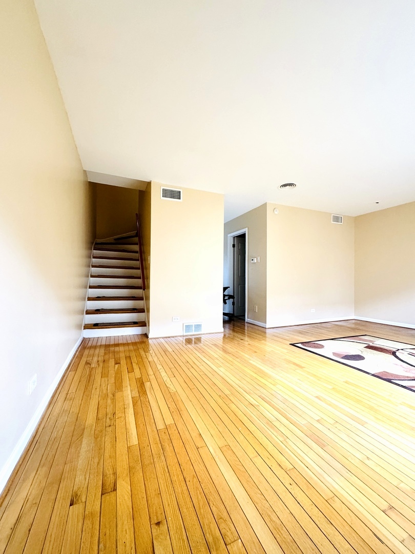 4035 N Keystone Avenue Property Photo 14