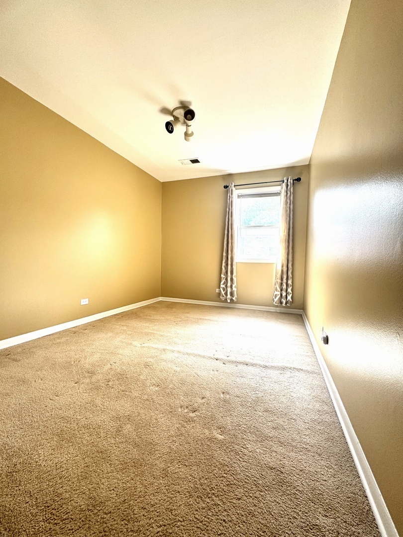 4035 N Keystone Avenue Property Photo 20