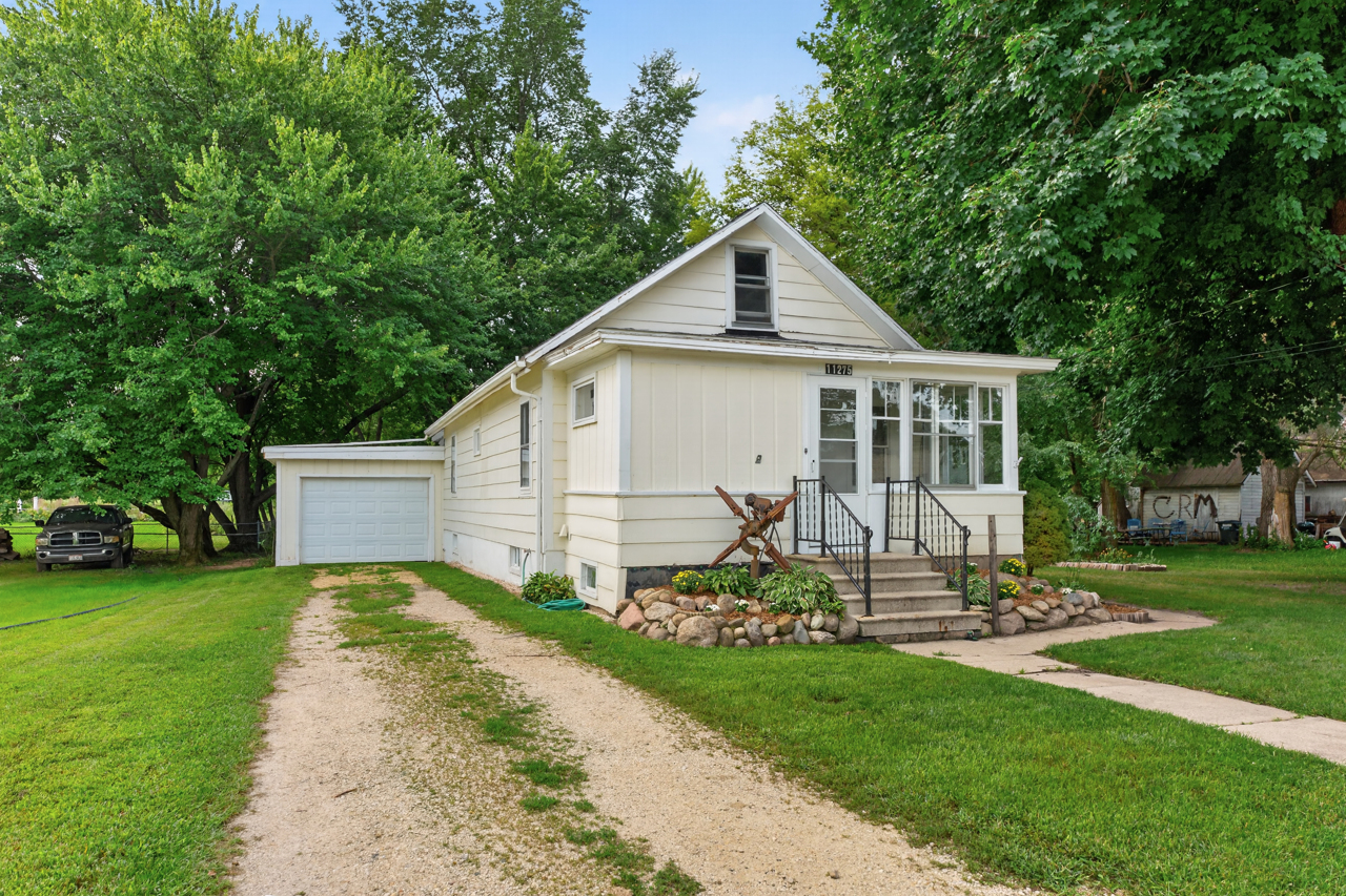 11275 Us Route 20 Highway Property Photo 2