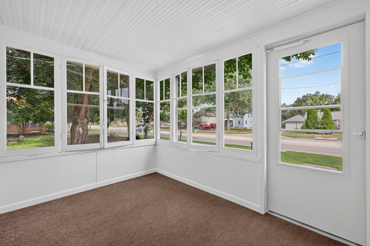 11275 Us Route 20 Highway Property Photo 4
