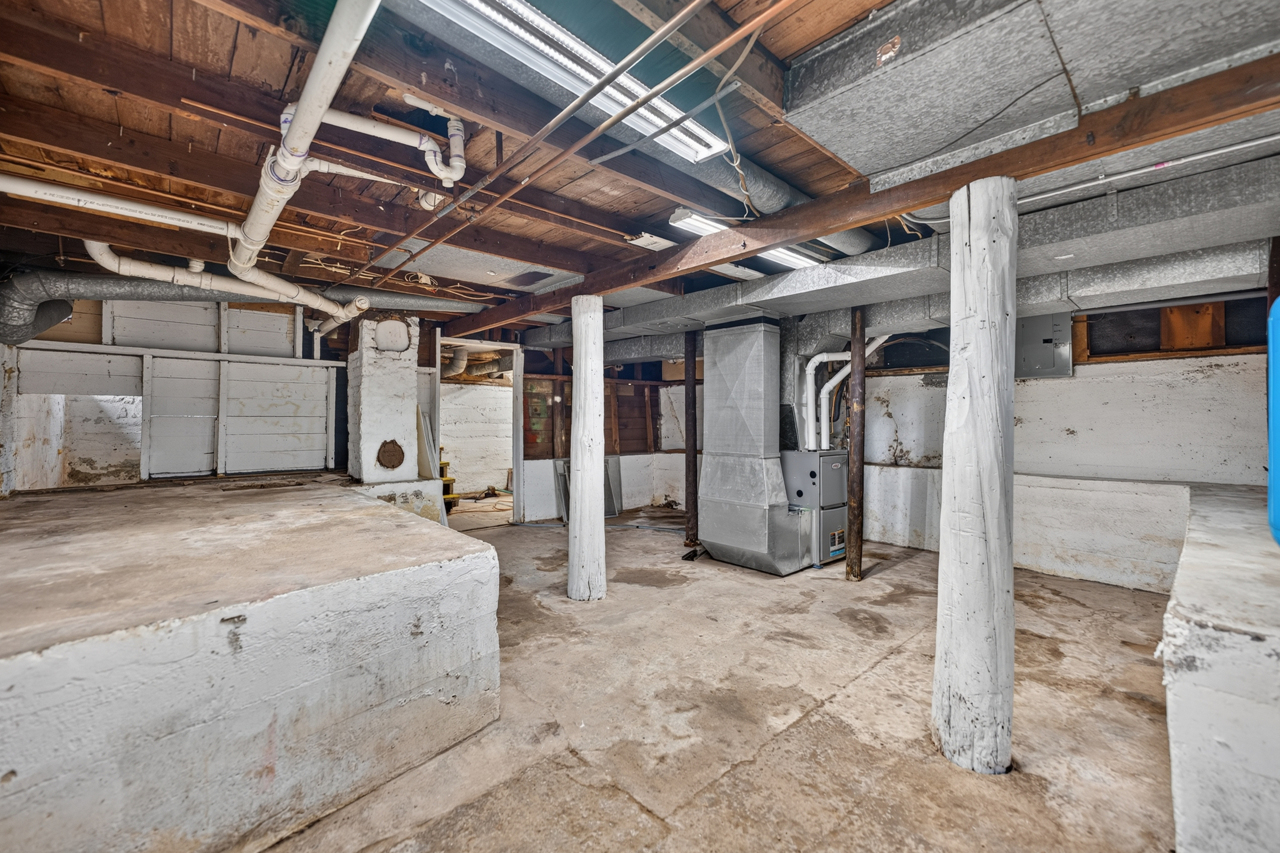 11275 Us Route 20 Highway Property Photo 26