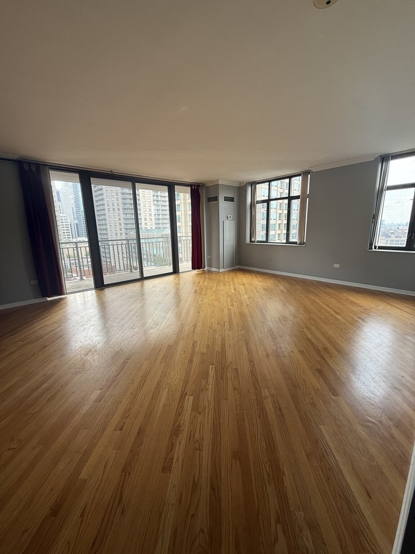 630 N State Street 1808 Property Photo 5