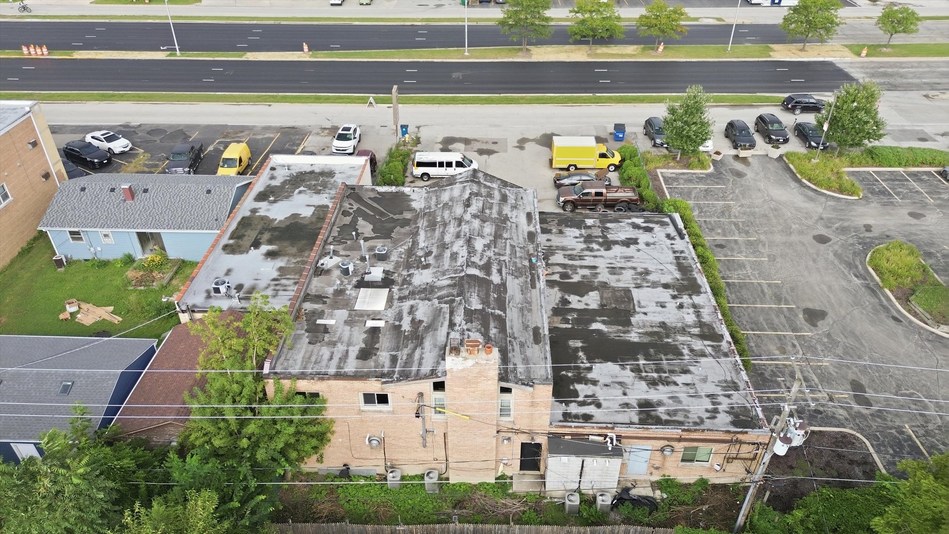 307 E North Avenue Property Photo 19