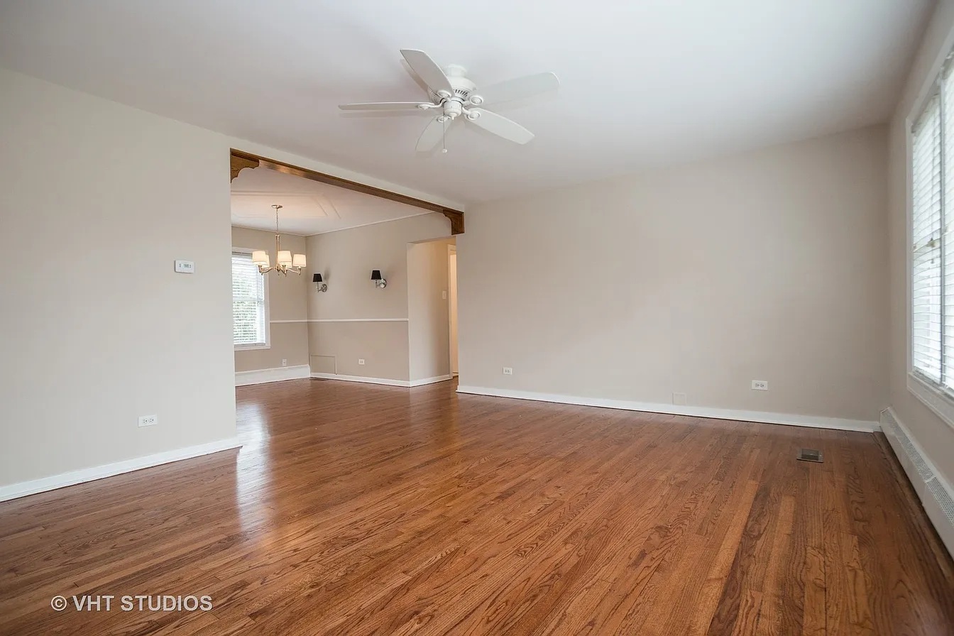 8 N Home Avenue 1n Property Photo 3