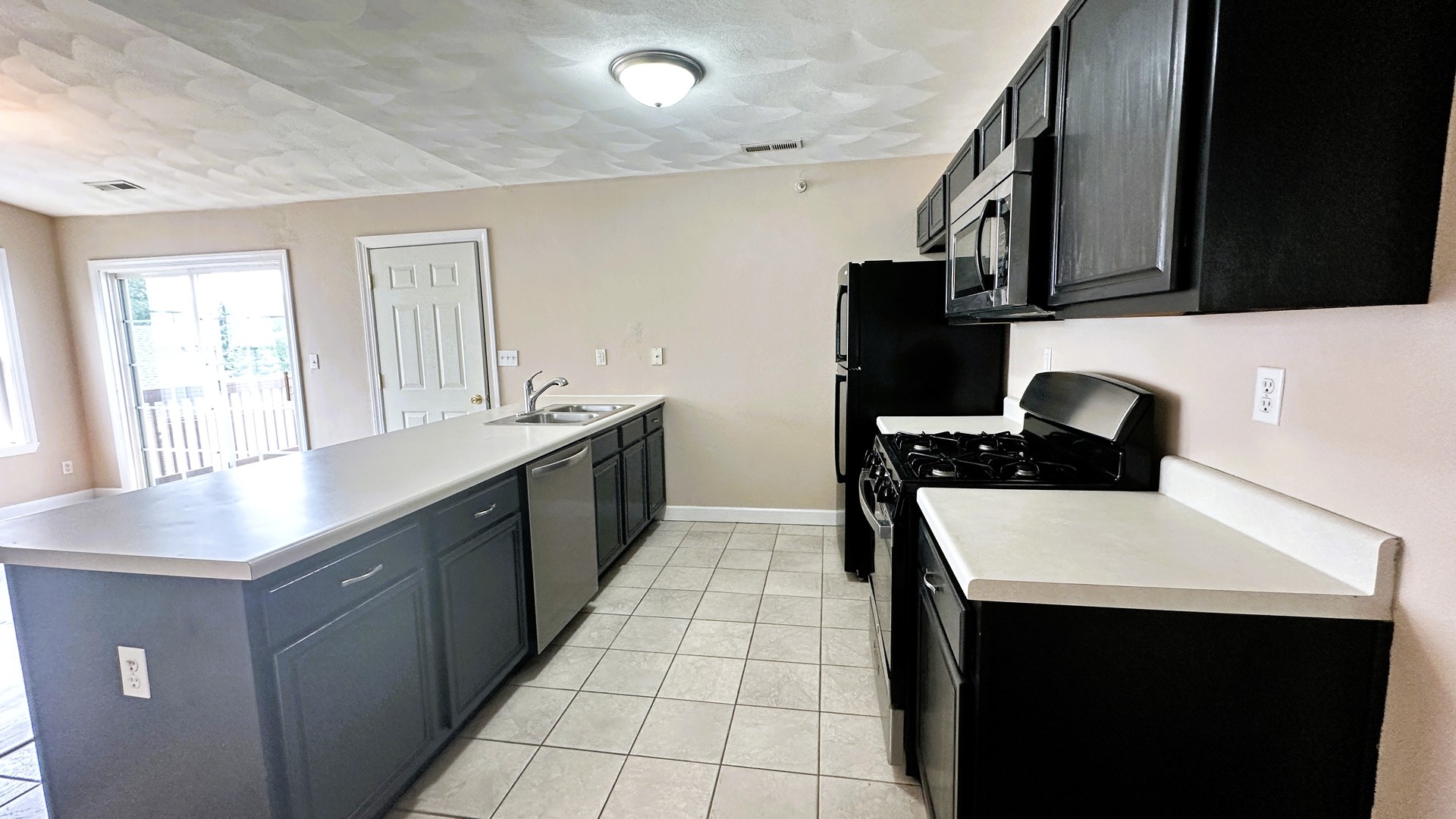 10215 Metalmark Lane D Property Photo 15